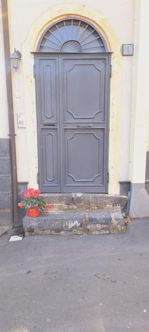 Odeonhouse - Catania - Parking Included Apartment ภายนอก รูปภาพ